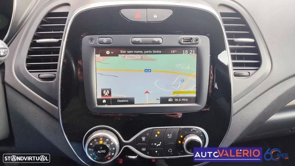 Renault Captur 1.5 dCi Exclusive - 22