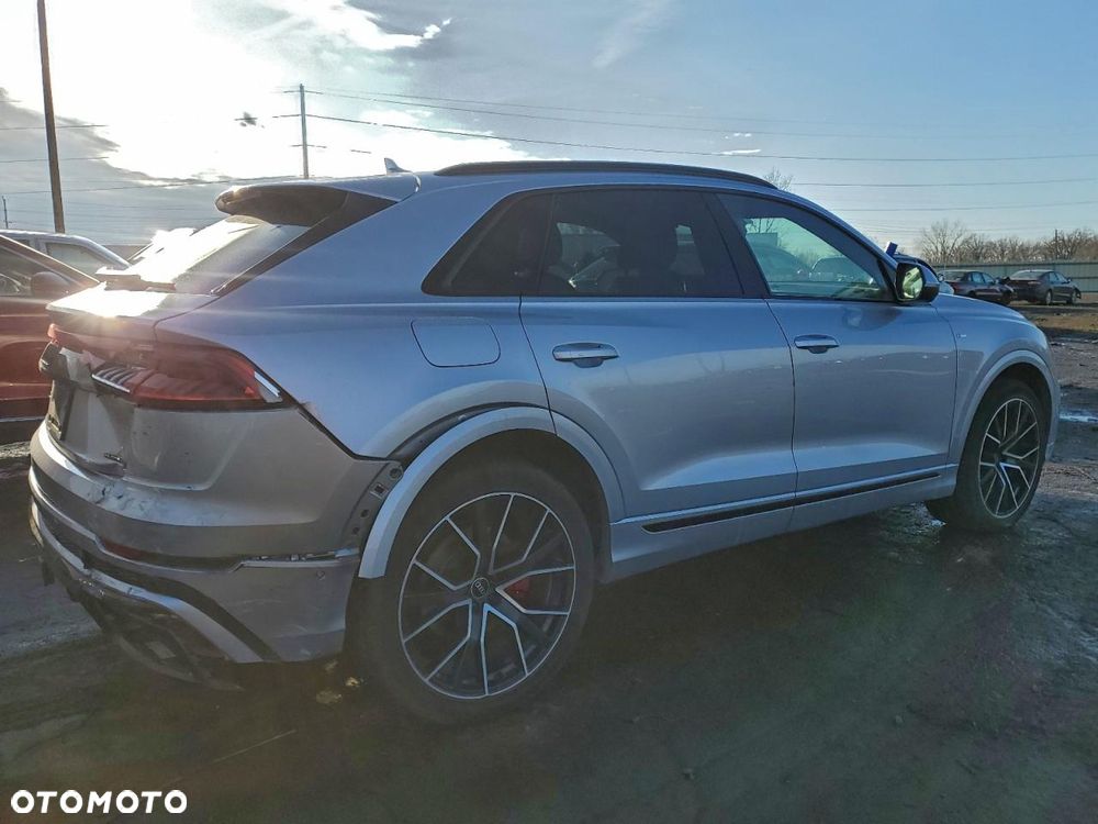Audi Q8 - 5