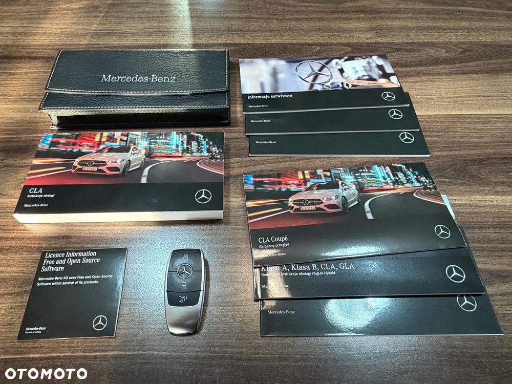 Mercedes-Benz CLA 250 E AMG Line 8G-DCT - 39