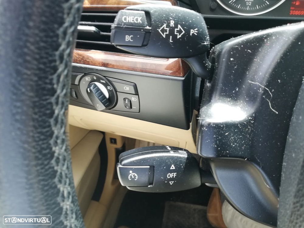 BMW 520 d Executive - 17