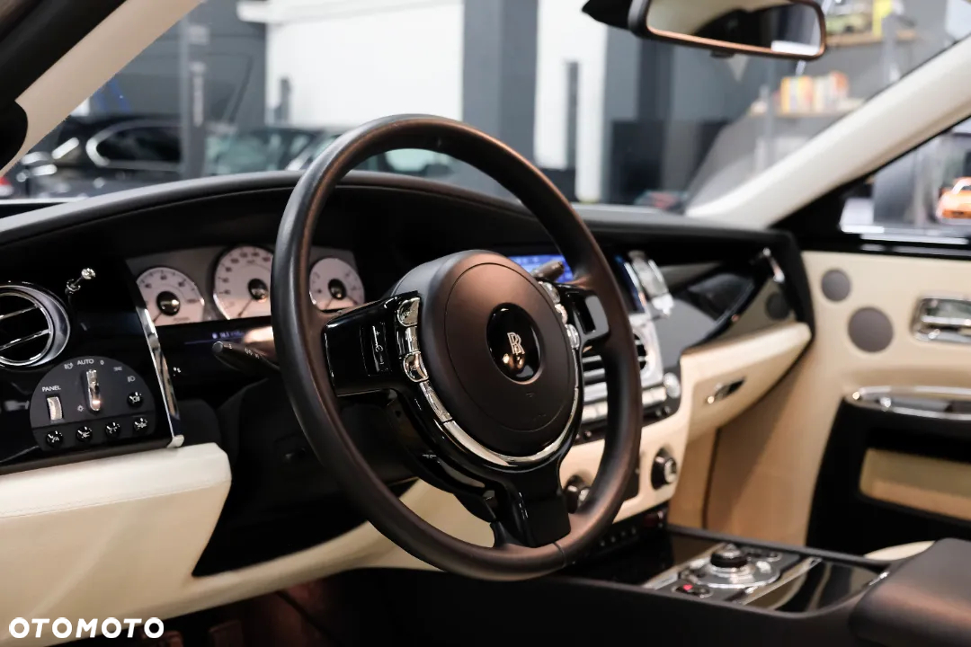 Rolls-Royce Ghost - 19