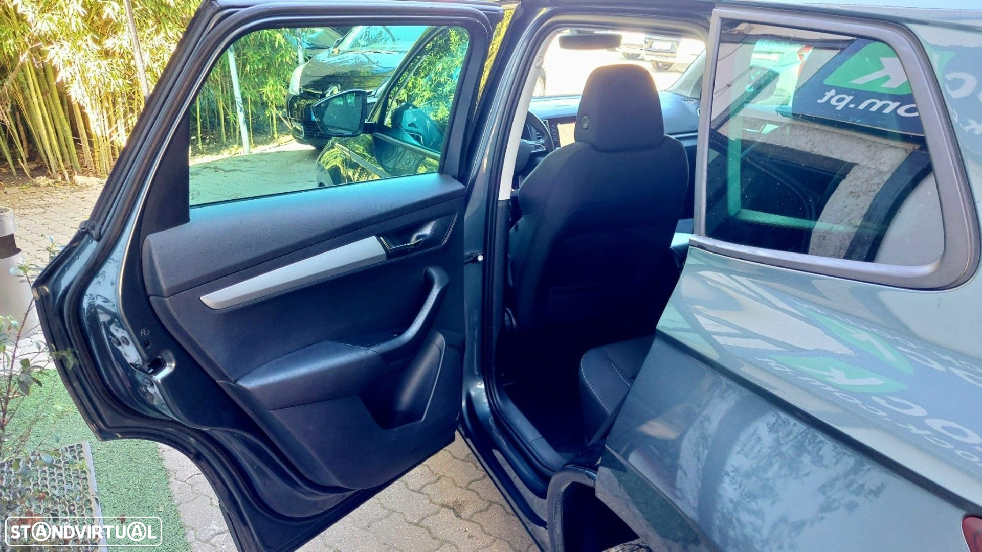 Skoda Karoq 1.6 TDI Ambition DSG - 13