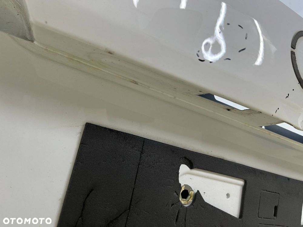 Klapa bagażnika Audi A4 B9 Kombi 15r.- - 8