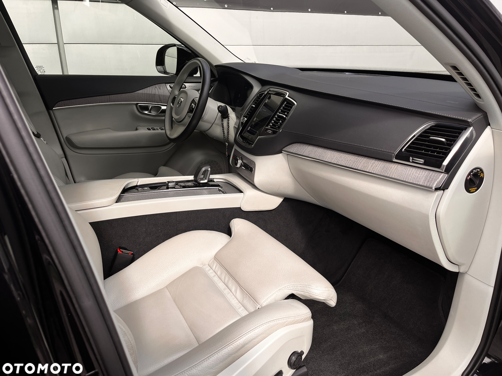 Volvo XC 90 - 37