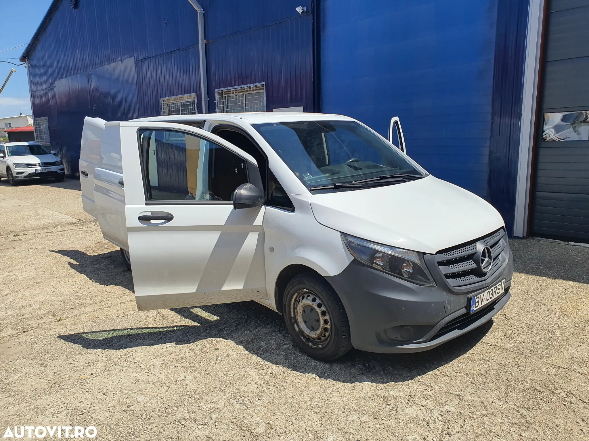 Mercedes-Benz Vito - 10