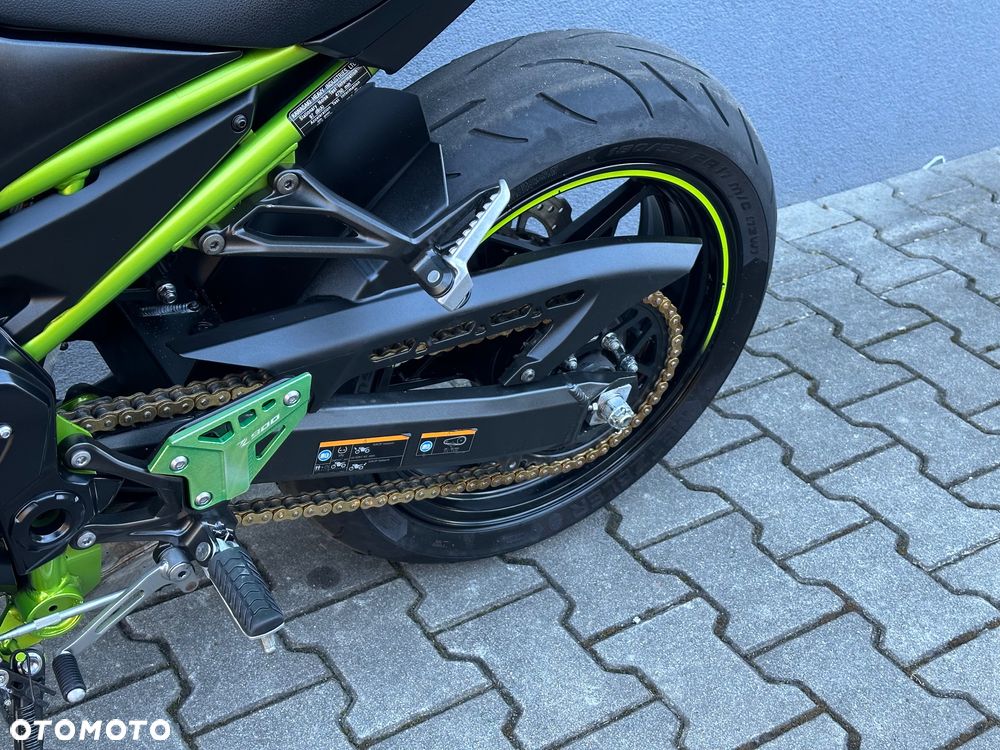 Kawasaki Z 900 - 15