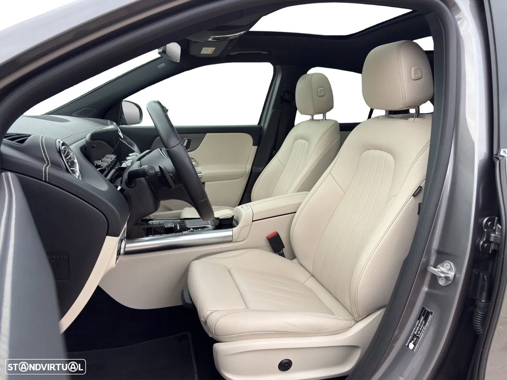 Mercedes-Benz GLA 250 e Style - 12
