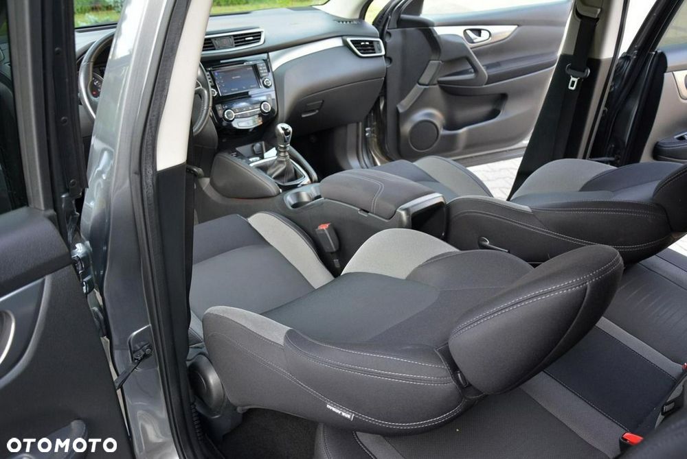 Nissan Qashqai 1.6 DIG-T 360 - 22