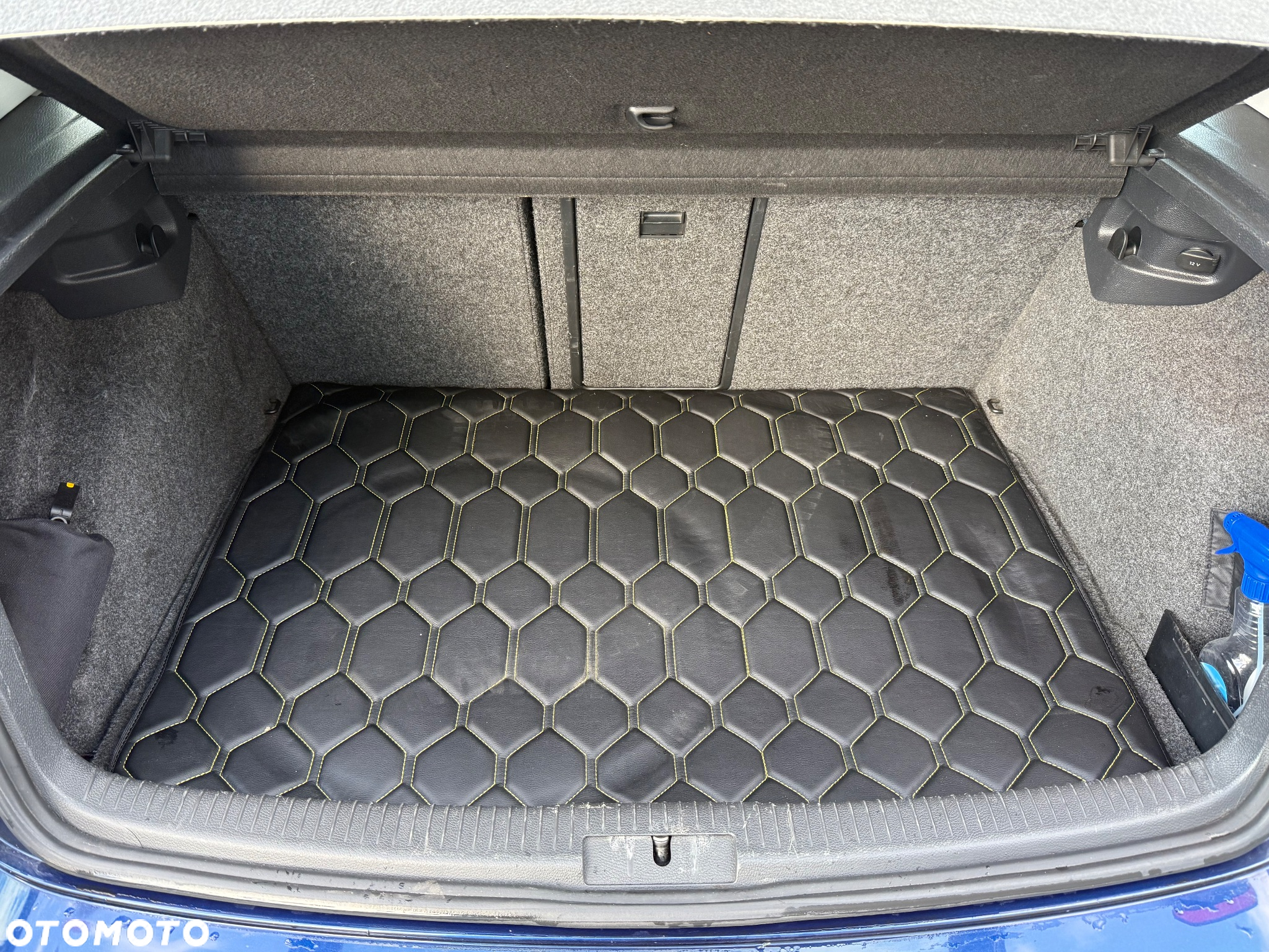 Volkswagen Golf - 20