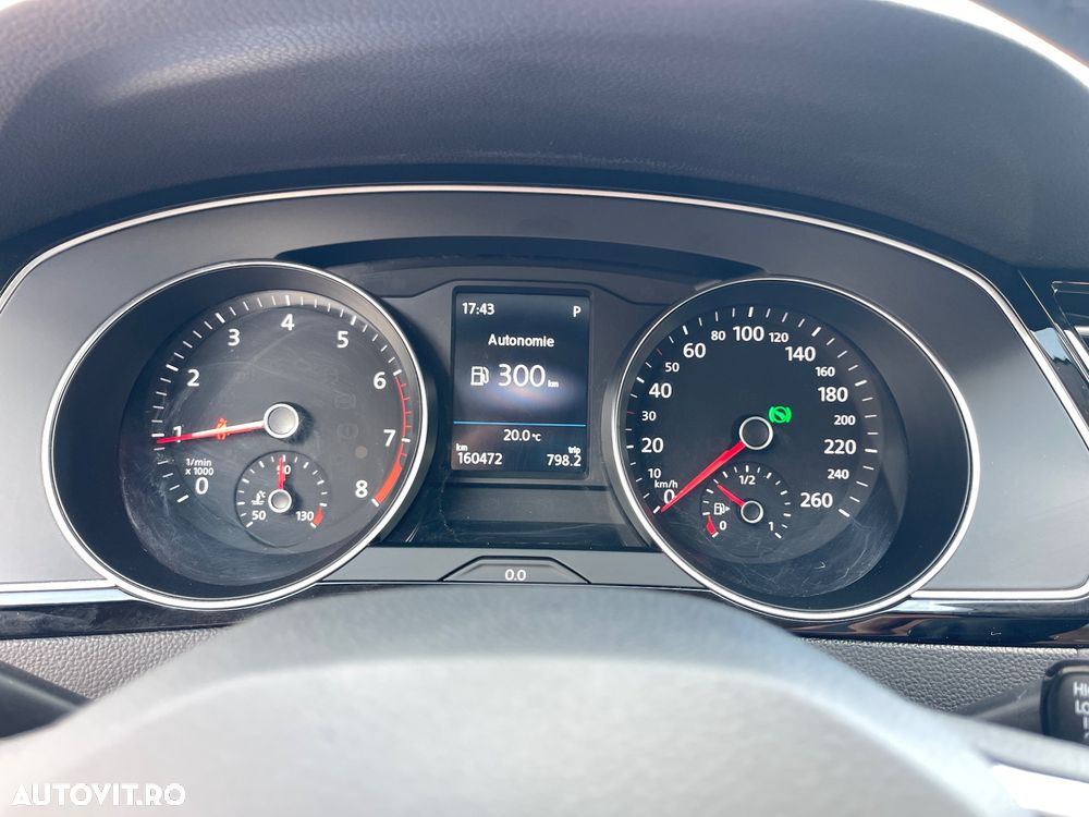 Volkswagen Passat 1.5 TSI OPF DSG Business - 39