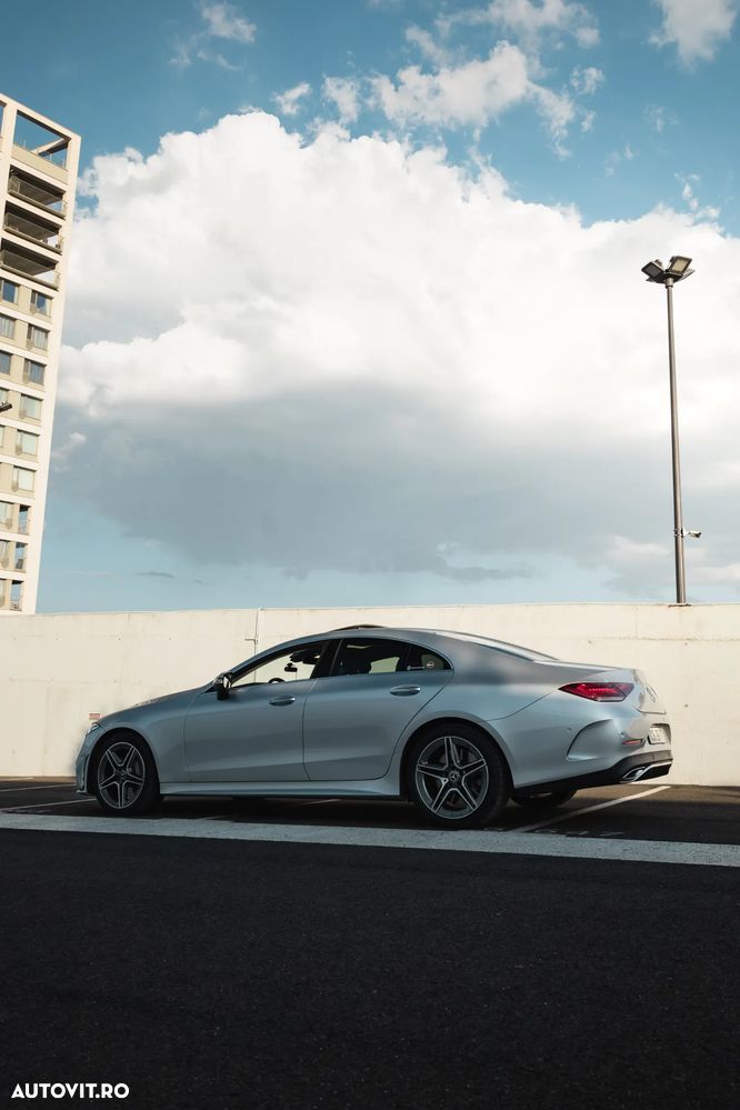 Mercedes-Benz CLS - 9