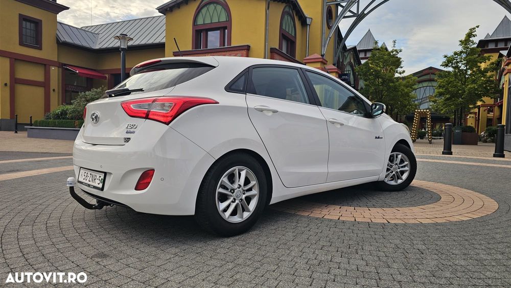 Hyundai i30 1.6 GDI Exclusive Special Edition - 9