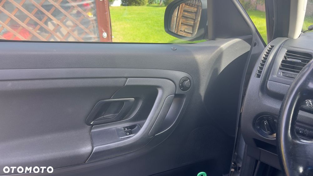 Skoda Roomster 1.4 16V - 11