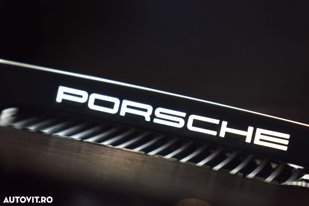 PORSCHE 911 2025 — imagine 21