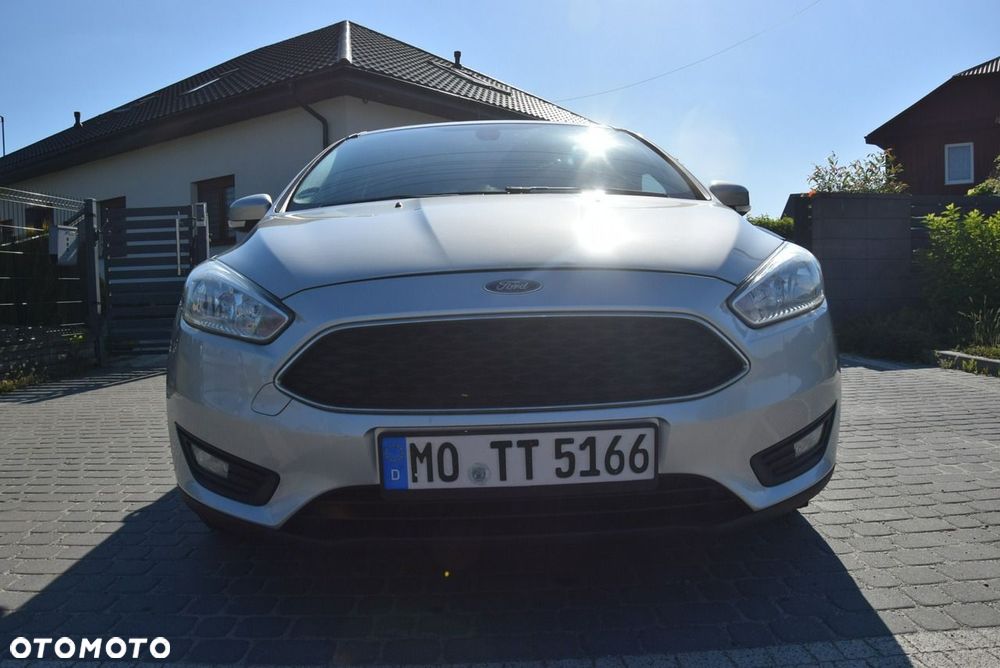 Ford Focus 1.5 EcoBlue STart-Stopp-System TITANIUM - 5