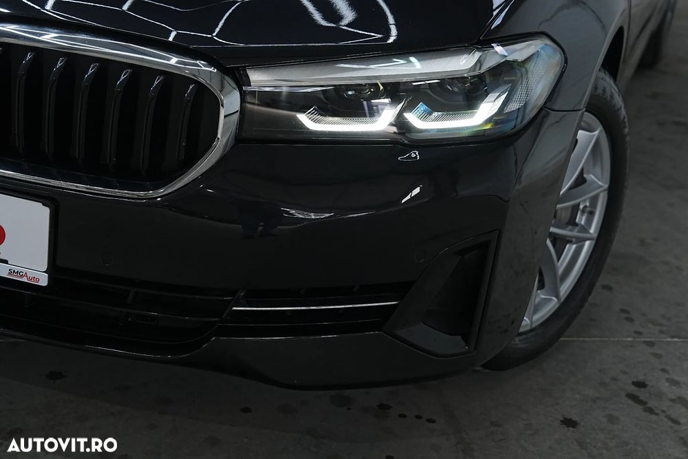 BMW Seria 5 530e xDrive AT PHEV - 33