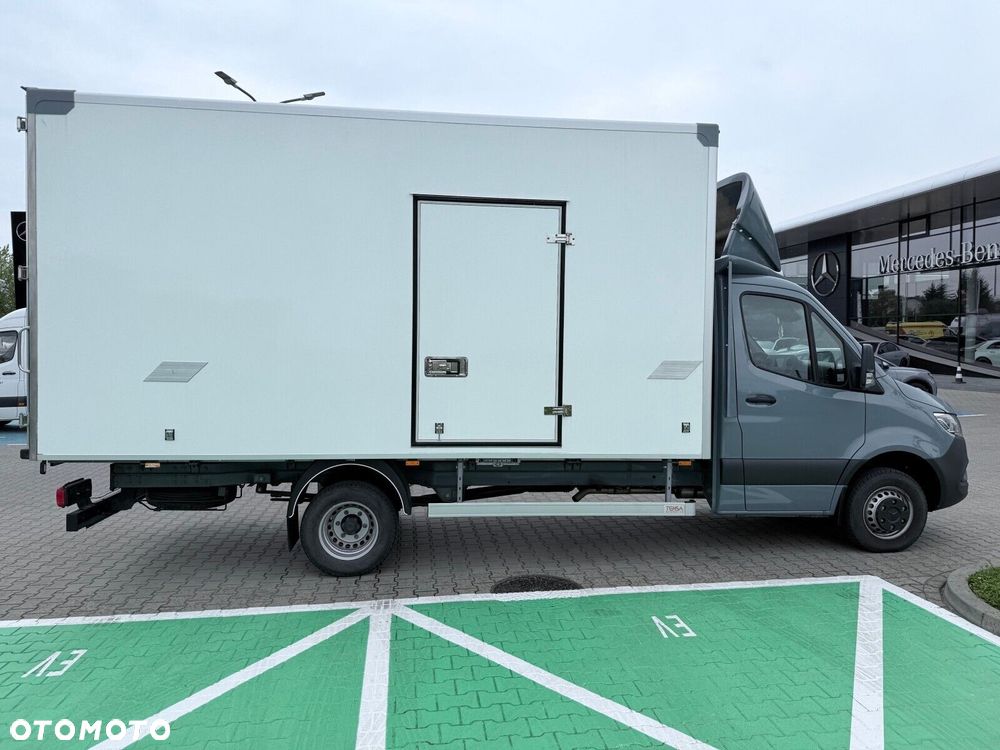 Mercedes-Benz Sprinter 519 CDI OM654 - 8