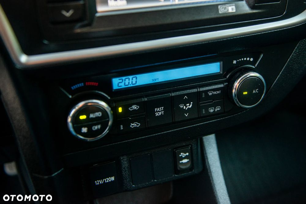 Toyota Auris 1.33 Dual-VVT-i Edition - 25
