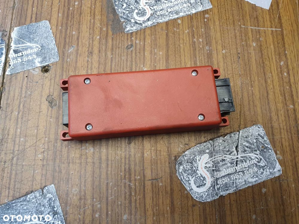 Moduł 8D0862335B Sterownik Telefonu Interface Audi A4 S4 B6 B7 S6 A6 C6 A4 B5 VW Passat B5 - 6