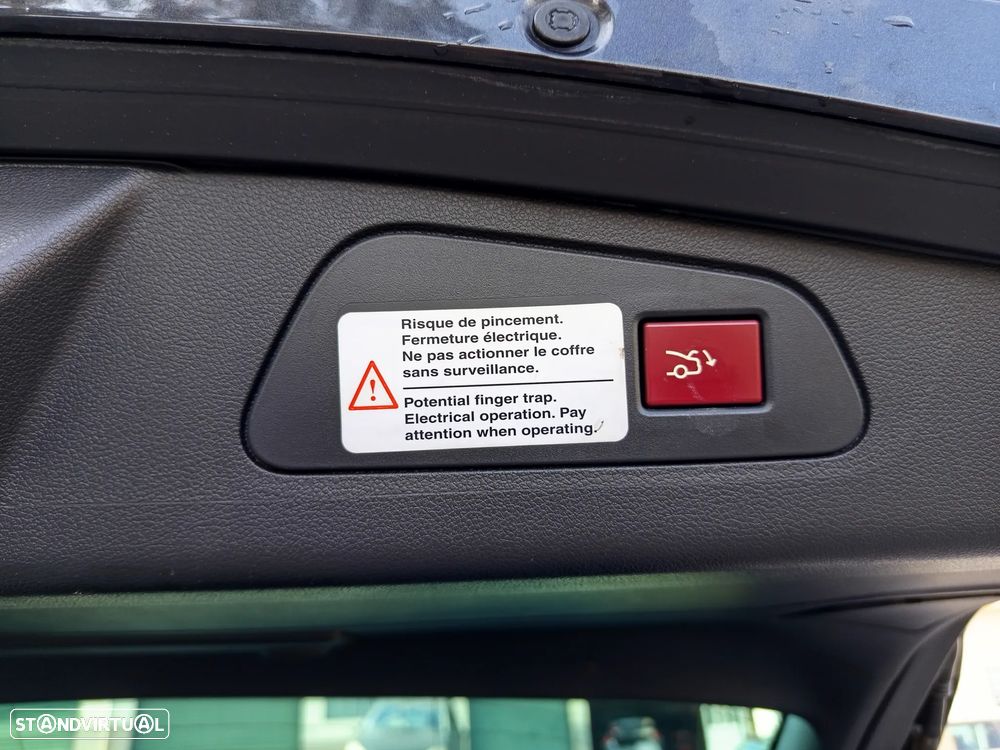 Peugeot 508 RXH 2.0 HDi Hybrid4 Limited Edition 2-Tronic - 26