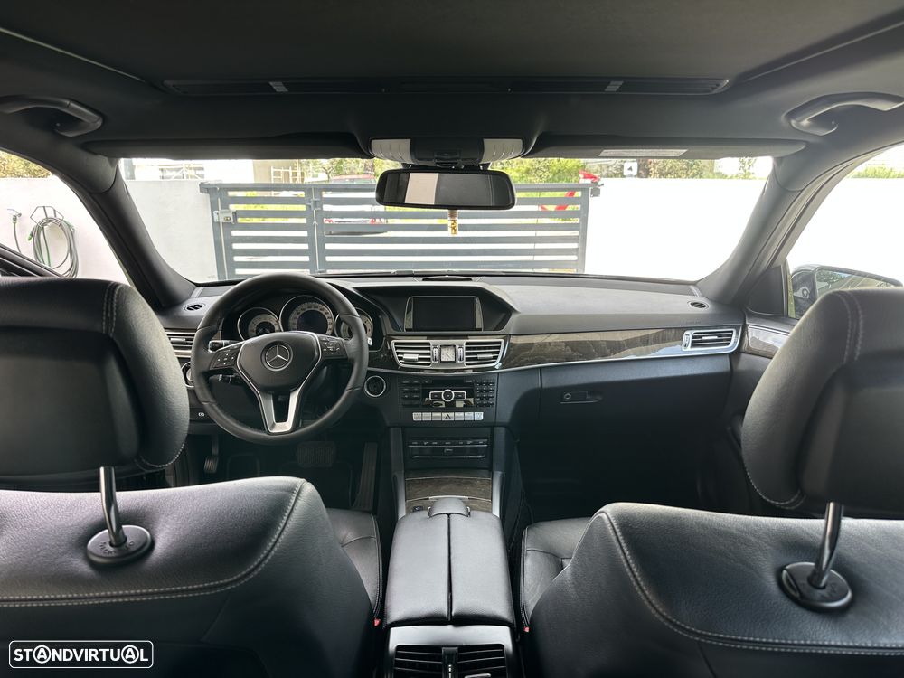 Mercedes-Benz E 220 CDI Elegance BE 129g Auto. - 12