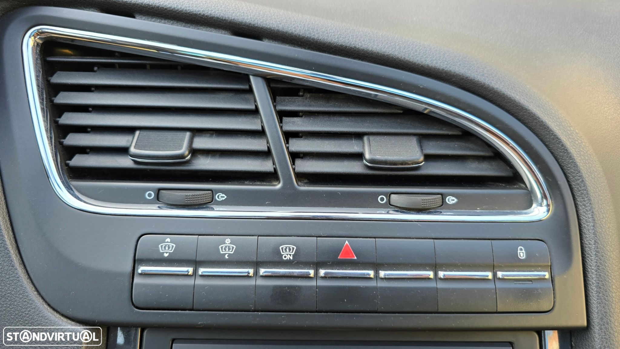 Peugeot 5008 1.6 THP Sport - 21