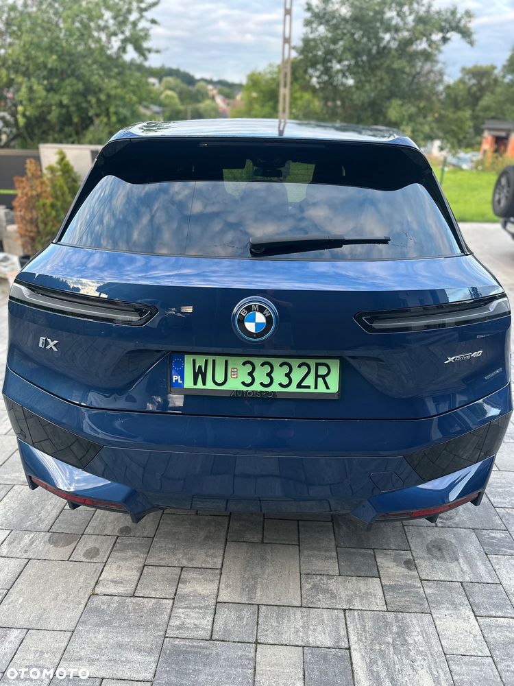 BMW iX xDrive40 76.6kWh Signature - 14