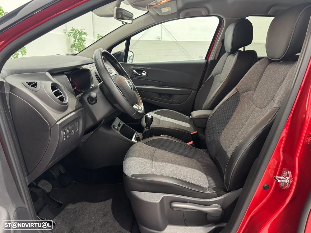 Renault Captur 0.9 TCE Exclusive - 17