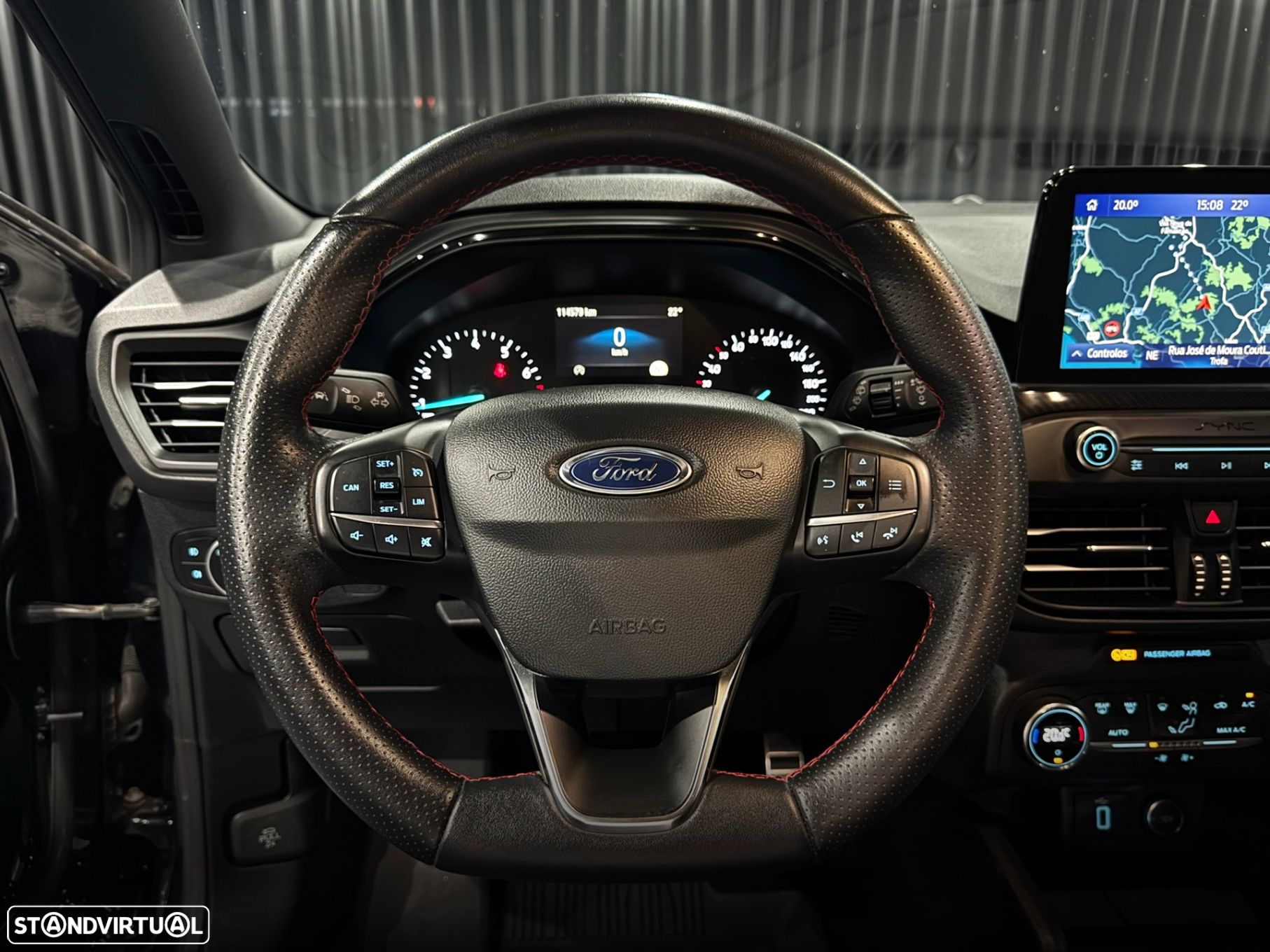 Ford Focus 1.0 EcoBoost ST-Line X - 17