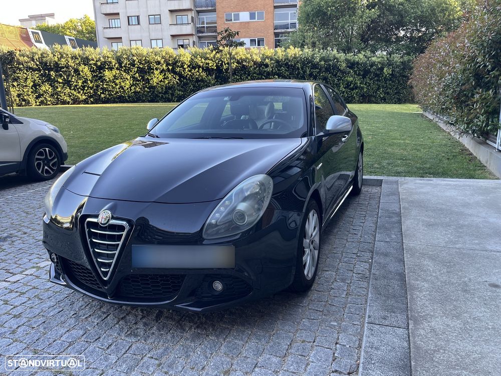 Alfa Romeo Giulietta 1.6 JTDm Distinctive - 2
