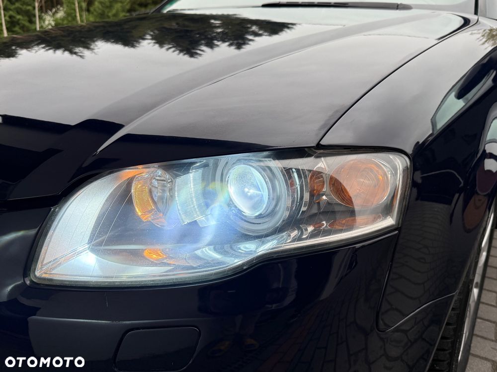 Audi A4 Avant 2.0 TDI - 20