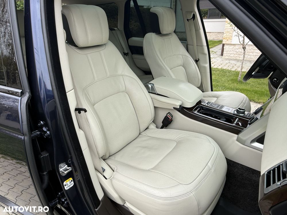 Land Rover Range Rover Vogue - 11