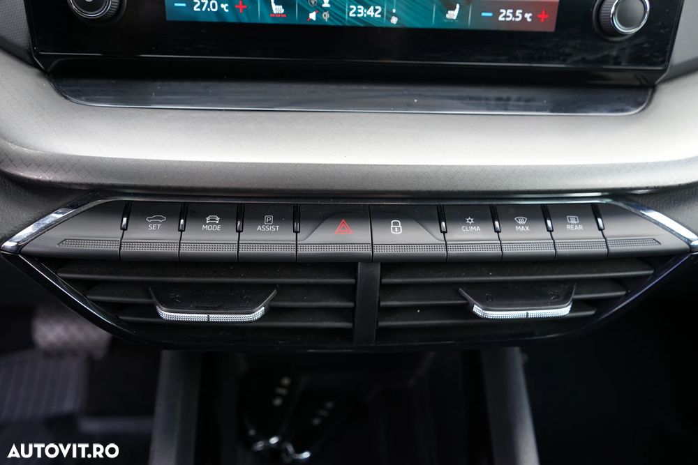 Skoda Octavia 2.0 TDI DSG Ambition - 20