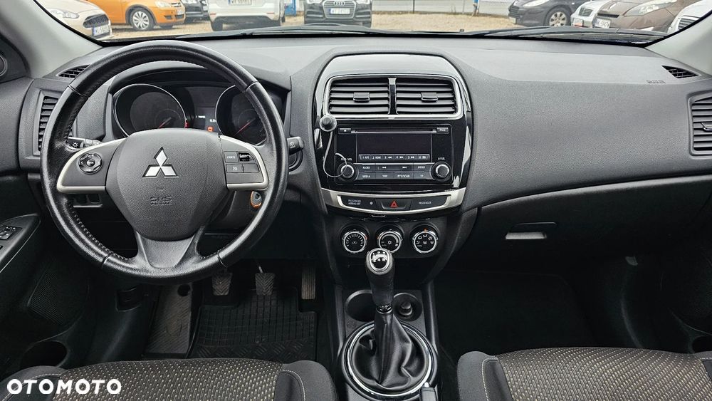 Mitsubishi ASX 1.6 Intense - 16