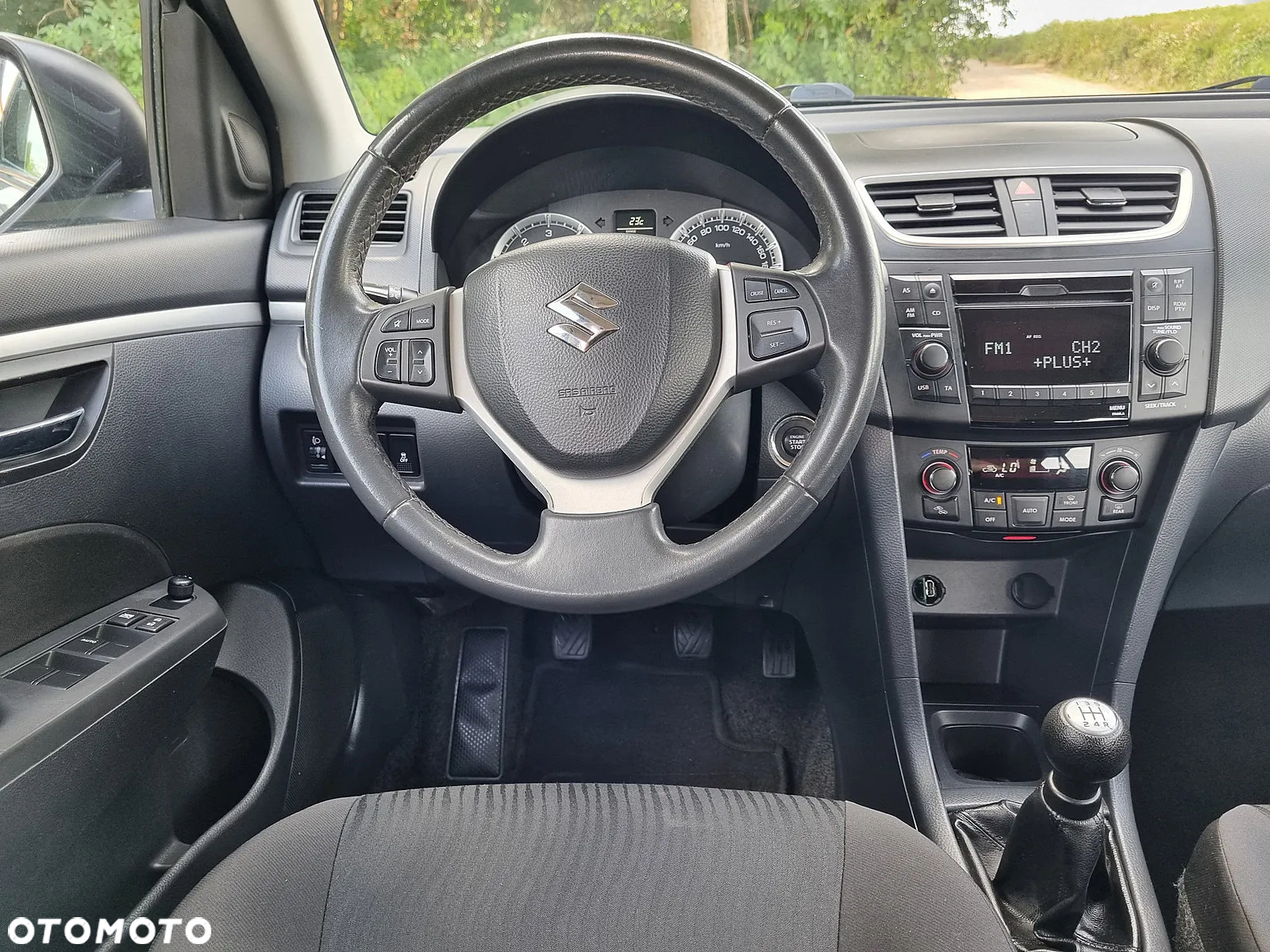 Suzuki Swift 1.3 DDiS GLX / Comfort - 11