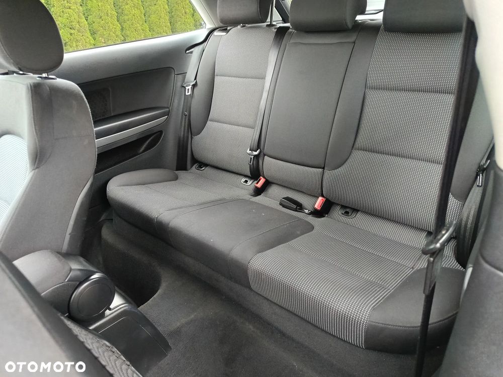 Audi A3 3-drzwiowe 1.6 Limited Edition - 28