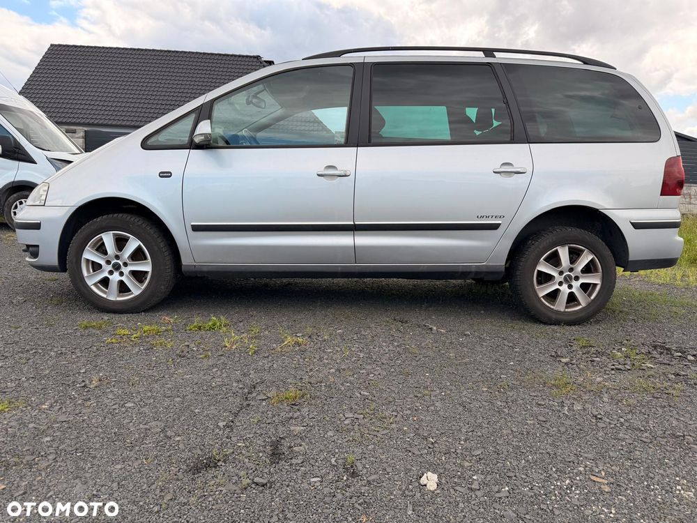 Volkswagen Sharan 2.0 TDI Highline - 8