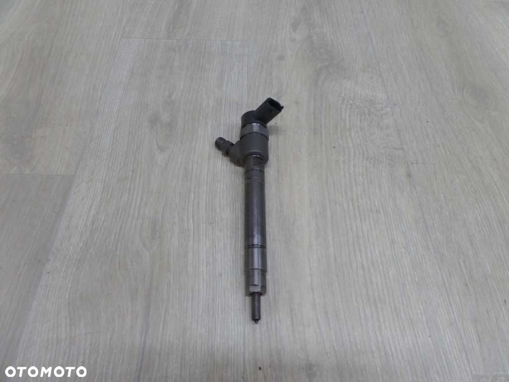 VOLVO S40 S60 S80 V70 XC WTRYSKIWACZ 0986435125 - 1