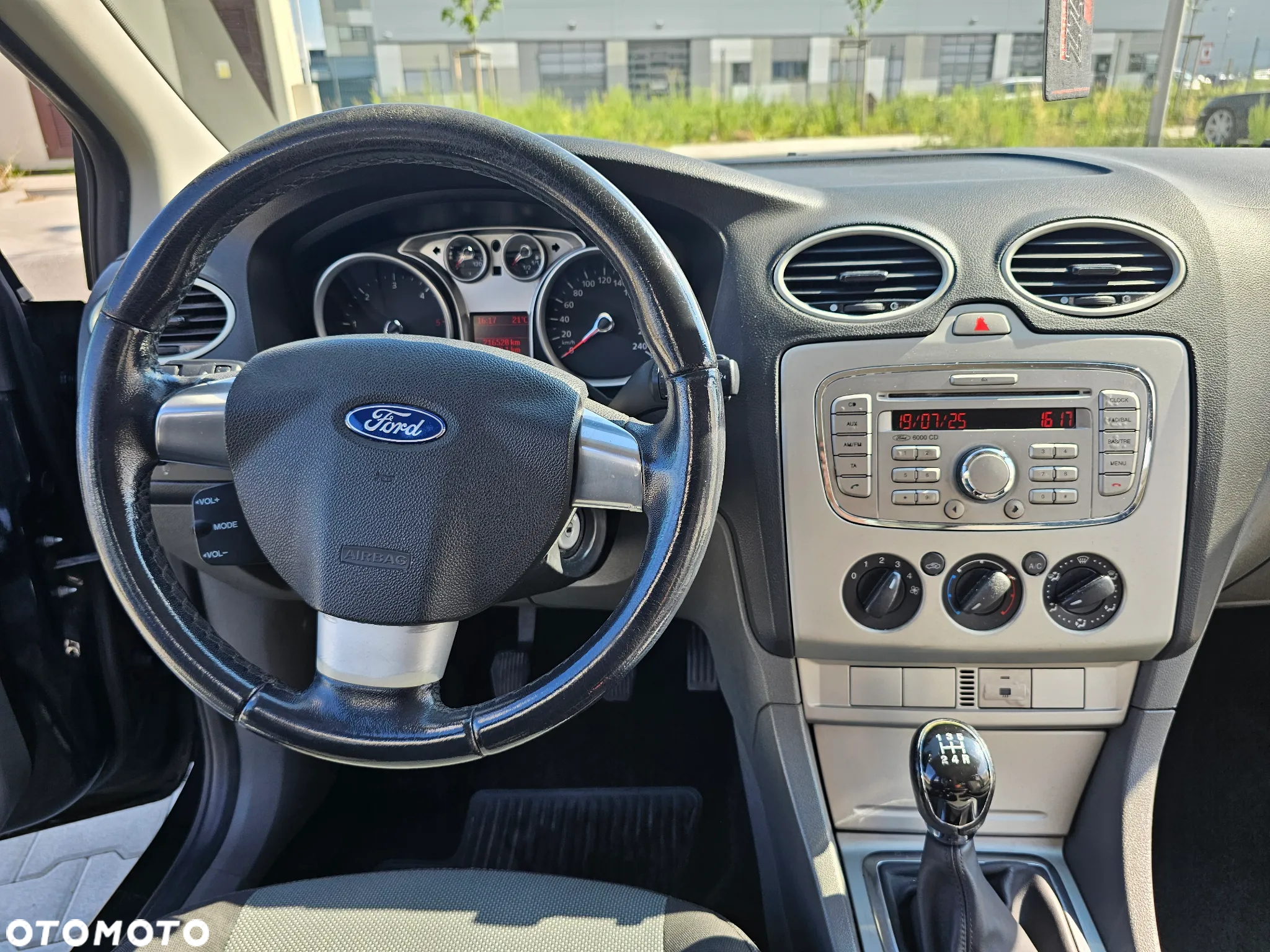 Ford Focus 1.6 TDCi Trend - 17