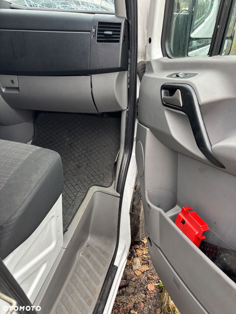 Mercedes-Benz sprinter - 25