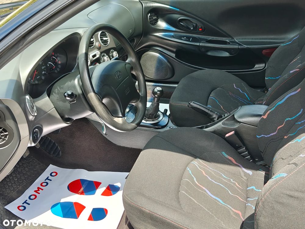 Hyundai Coupe - 10