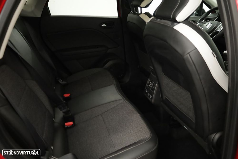 Renault Captur 1.0 TCe Techno Bi-Fuel - 24