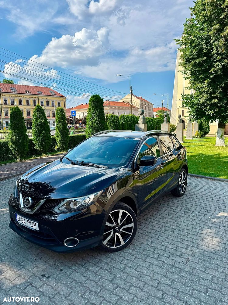Nissan Qashqai 1.6 DCI Start/Stop 4X4-i Tekna - 1