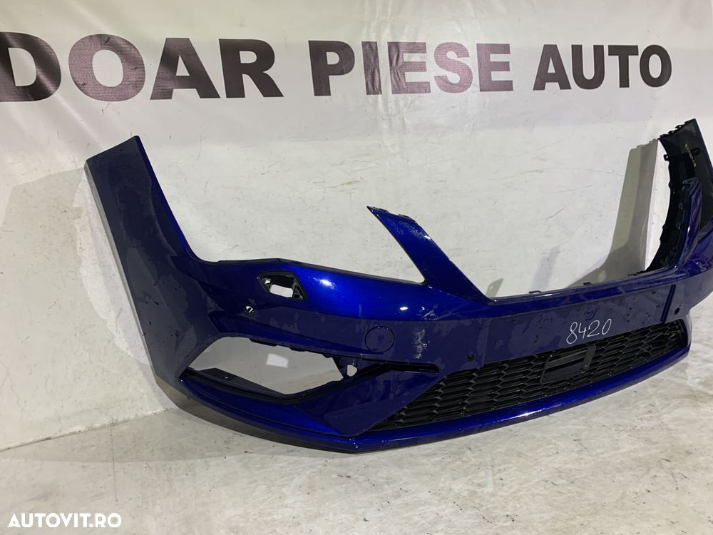 Bara fata Seat Leon 3, facelift, 2016, 2017, 2018, 2019, cod origine OE 5F0807221AB, cu gauri pentru spalatori faruri si senzori de parcare (4). Grila este defecta. - 3