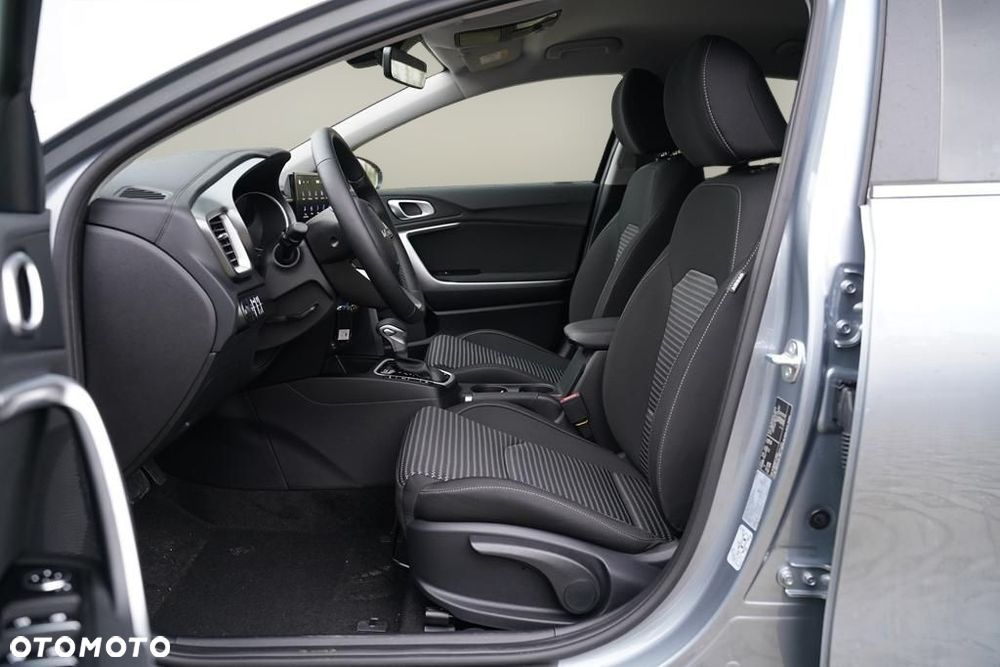 Kia XCeed 1.6 T-GDI M DCT - 9