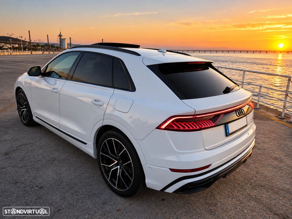 Audi Q8 60 TFSIe quattro tiptronic - 4