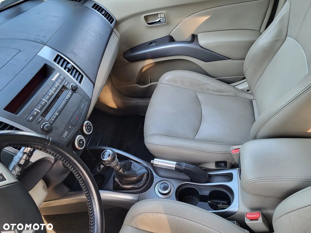 Mitsubishi Outlander 2.0 DID Instyle - 24