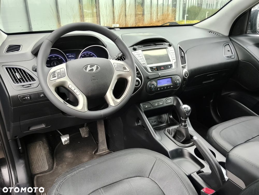 Hyundai ix35 1.7 CRDi Premium 2WD - 18