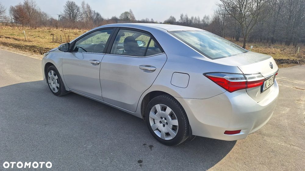 Toyota Corolla 1.6 Comfort - 4