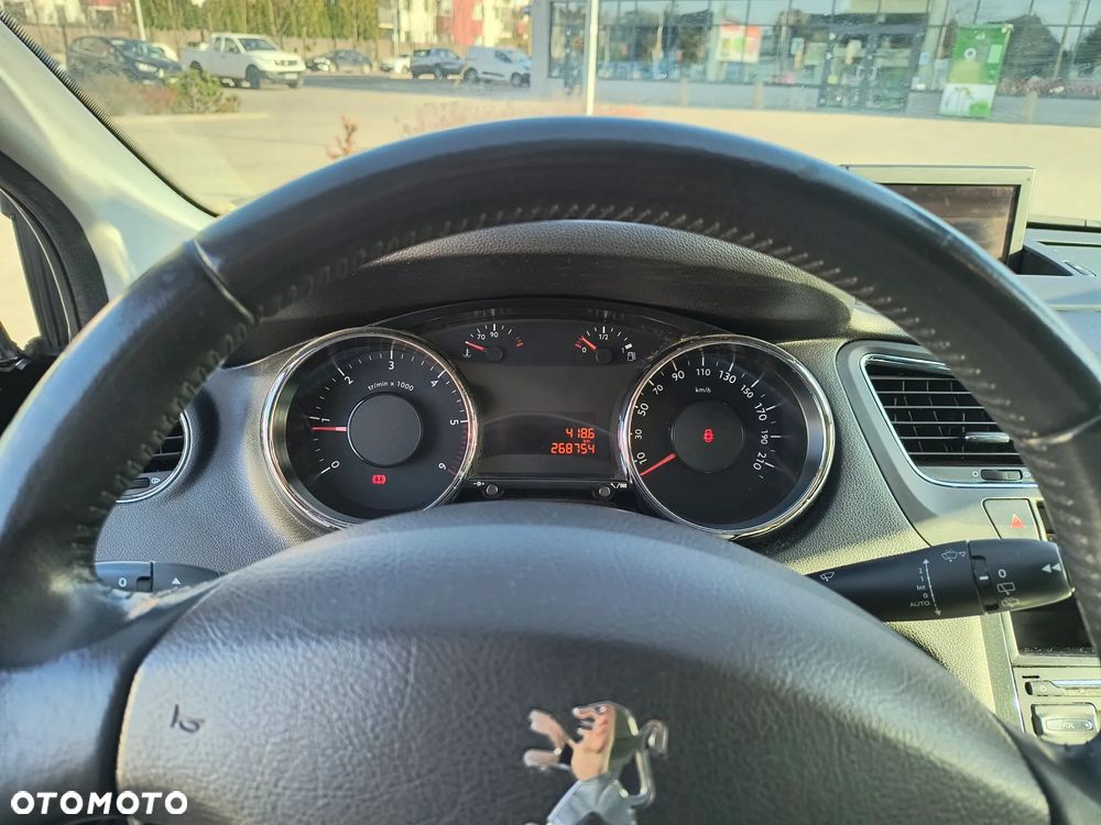 Peugeot 5008 1.6 HDi Premium - 2